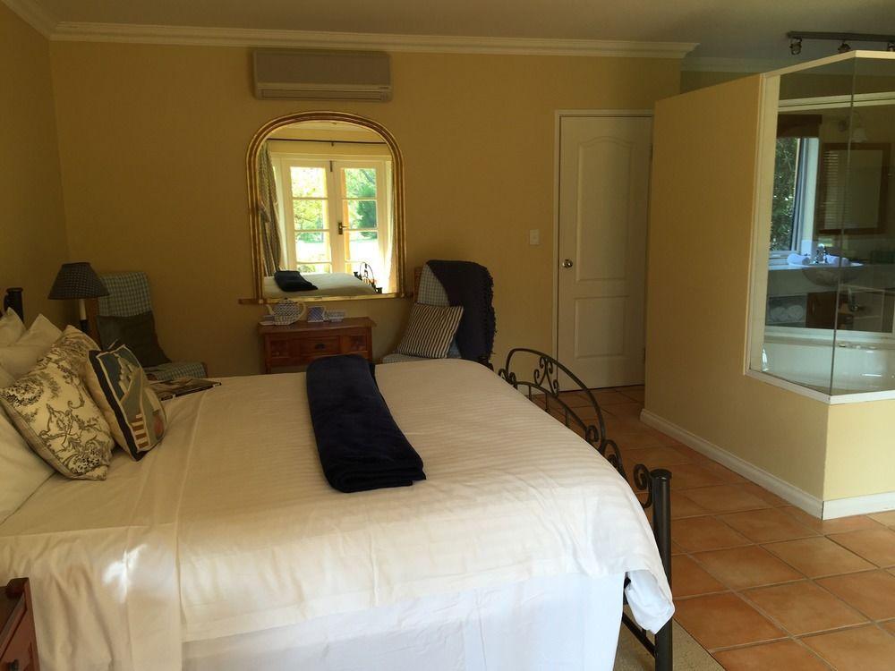 Erravilla Country Estate Spa Suite Accommodation Cowaramup ภายนอก รูปภาพ
