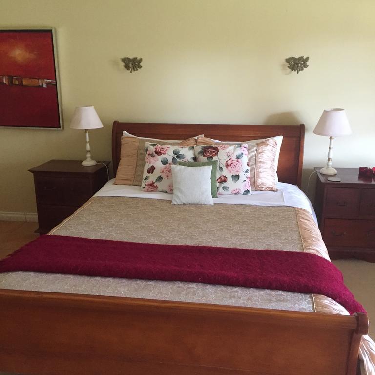Erravilla Country Estate Spa Suite Accommodation Cowaramup ภายนอก รูปภาพ