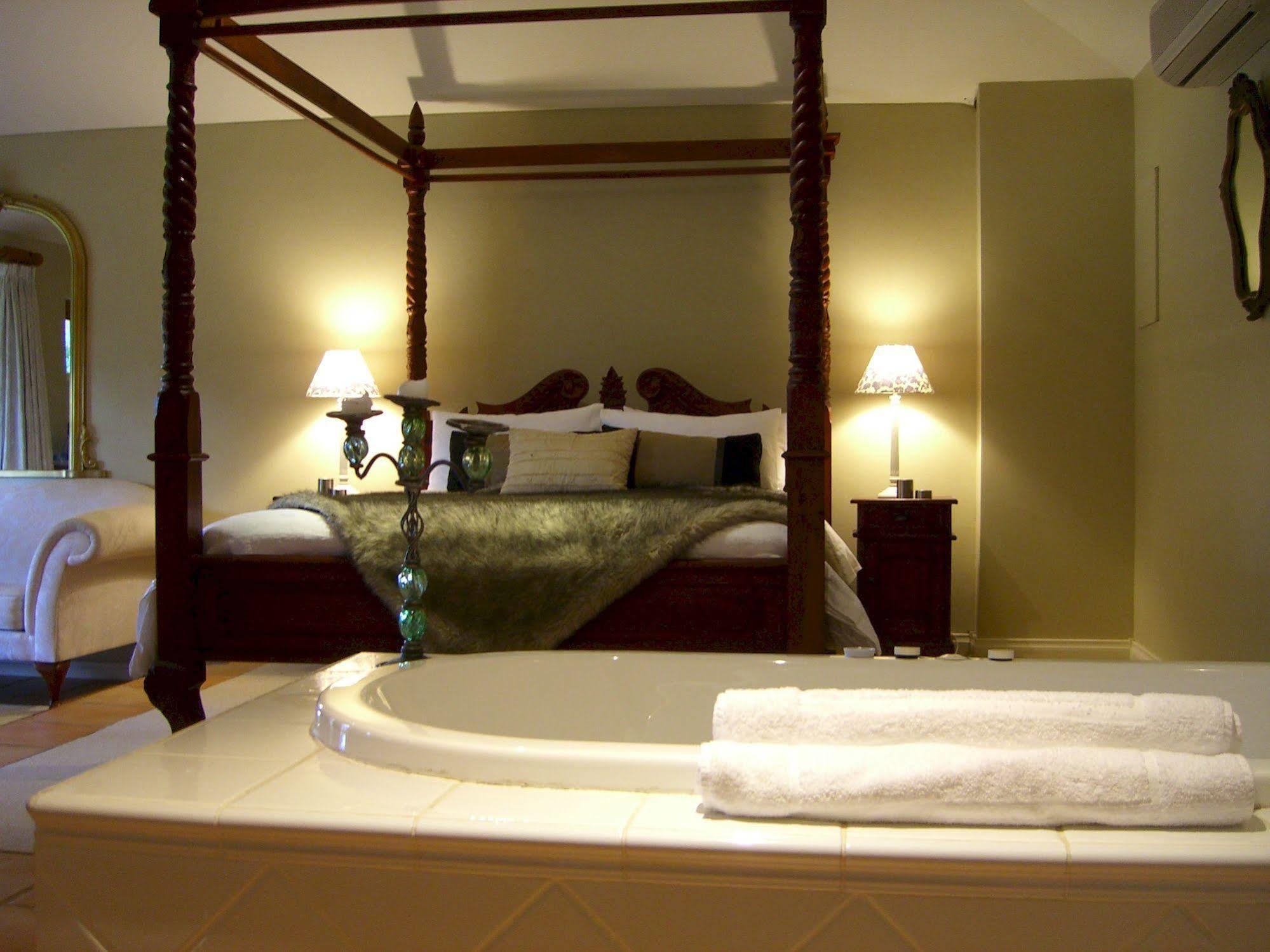 Erravilla Country Estate Spa Suite Accommodation Cowaramup ภายนอก รูปภาพ